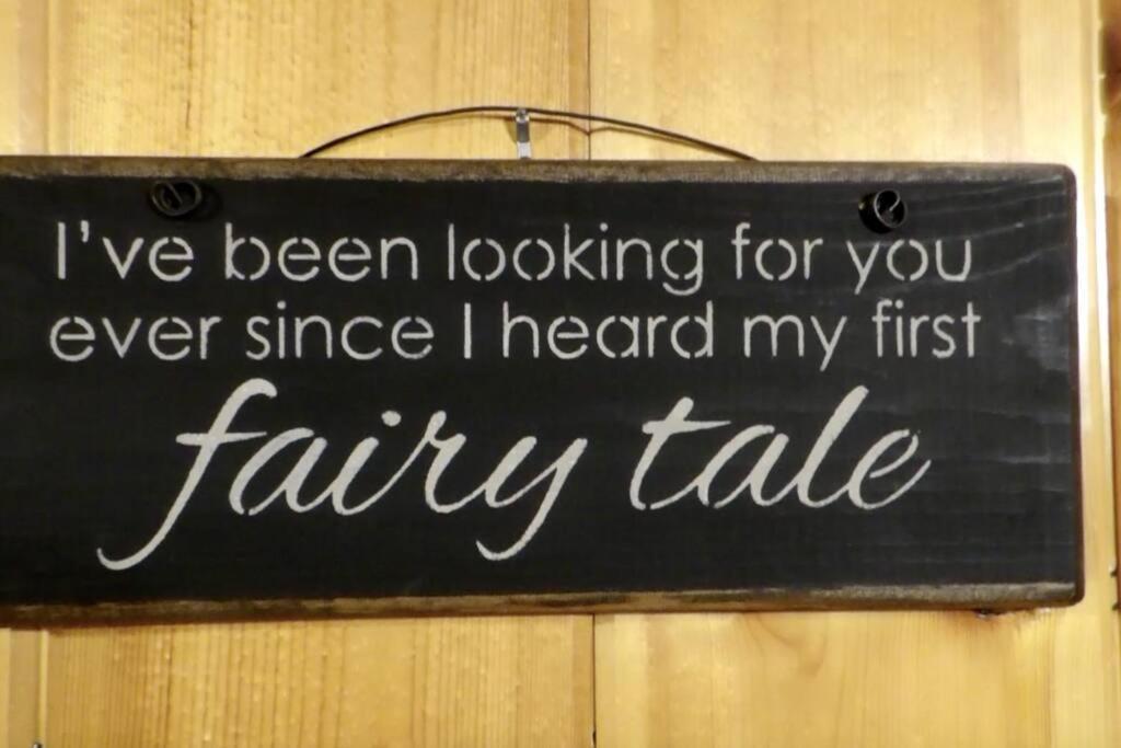 סביירוויל Beary Tale! Your Happily Ever After Starts Here! מראה חיצוני תמונה